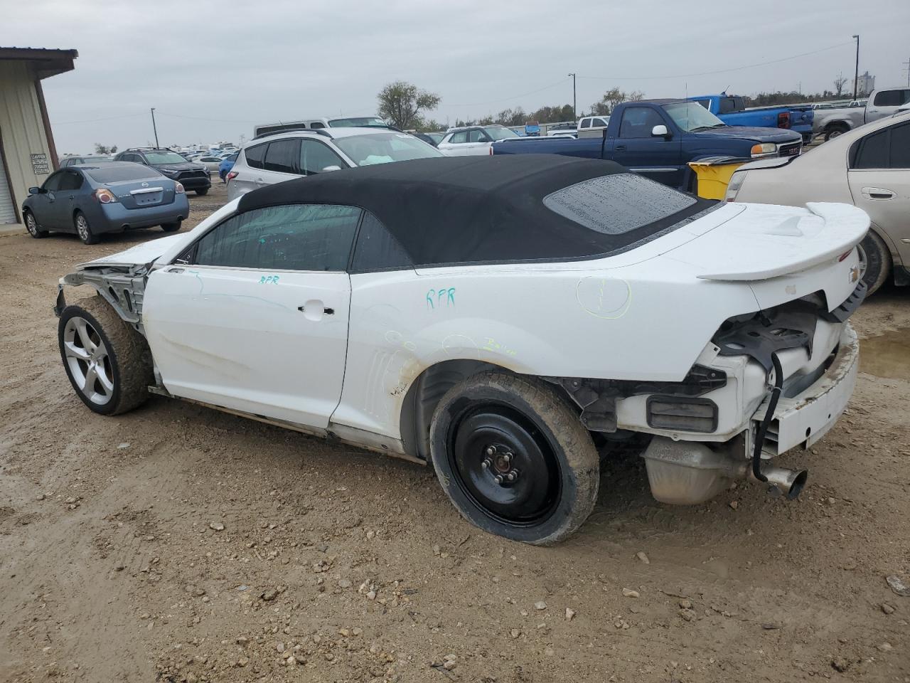2015 Chevrolet Camaro - Image 2