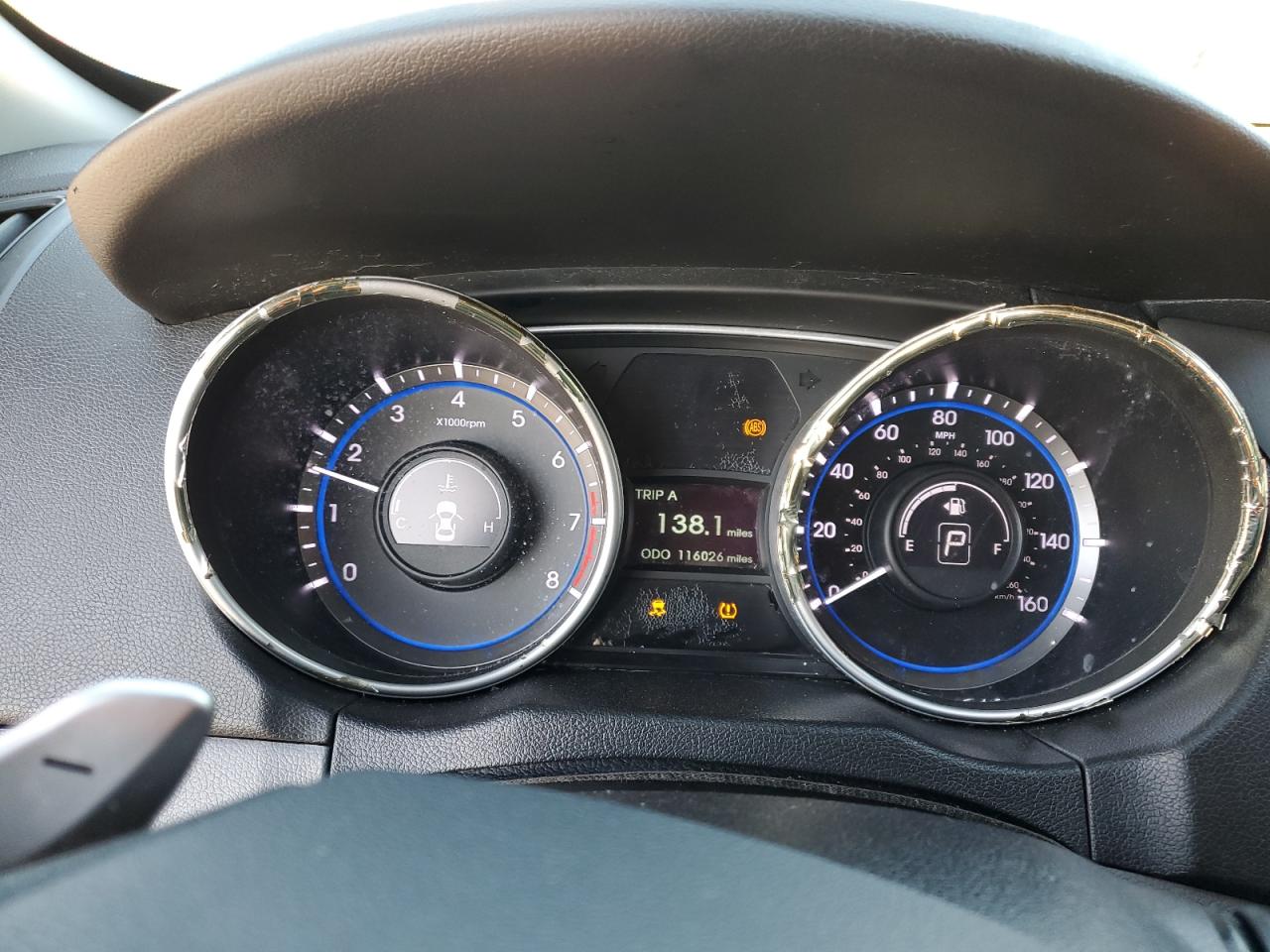 2012 Hyundai Sonata - Image 9