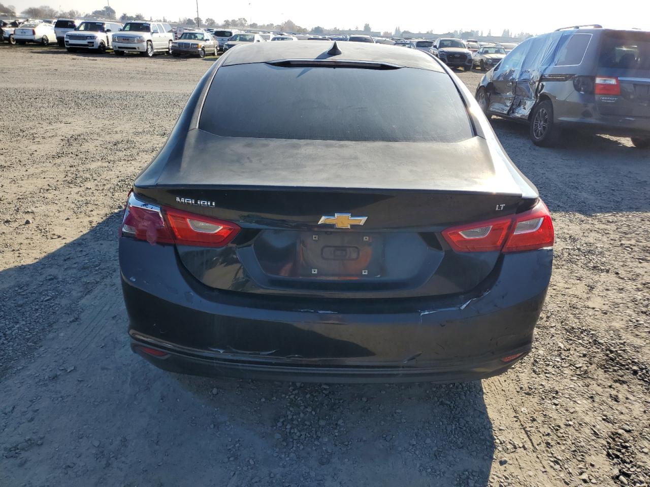 VIN 1G1ZE5ST3HF102715 2017 CHEVROLET MALIBU no.6