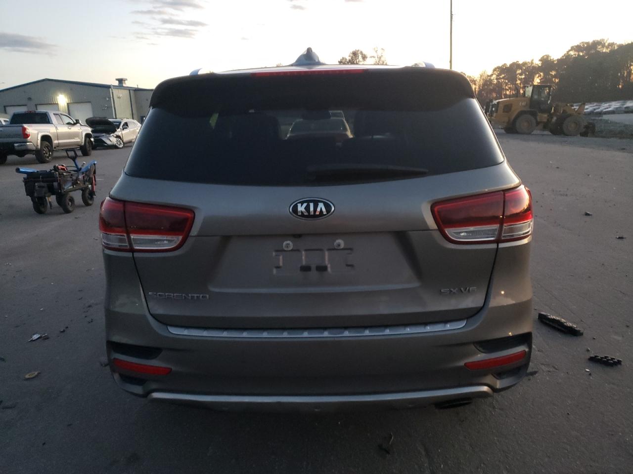 2017 Kia Sorento - Image 6