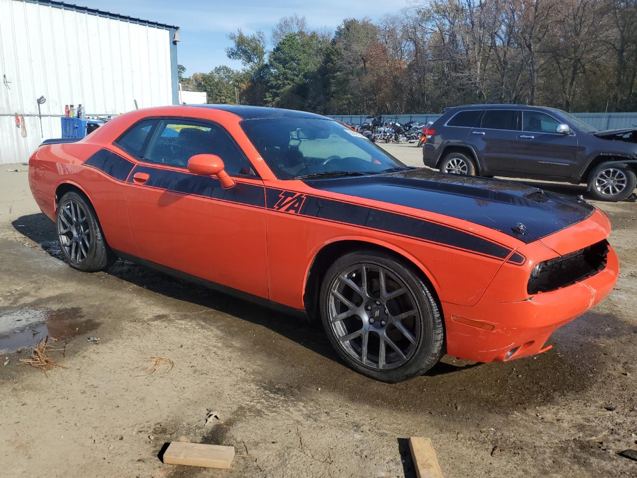 VIN 2C3CDZBT3JH219338 2018 DODGE CHALLENGER no.4