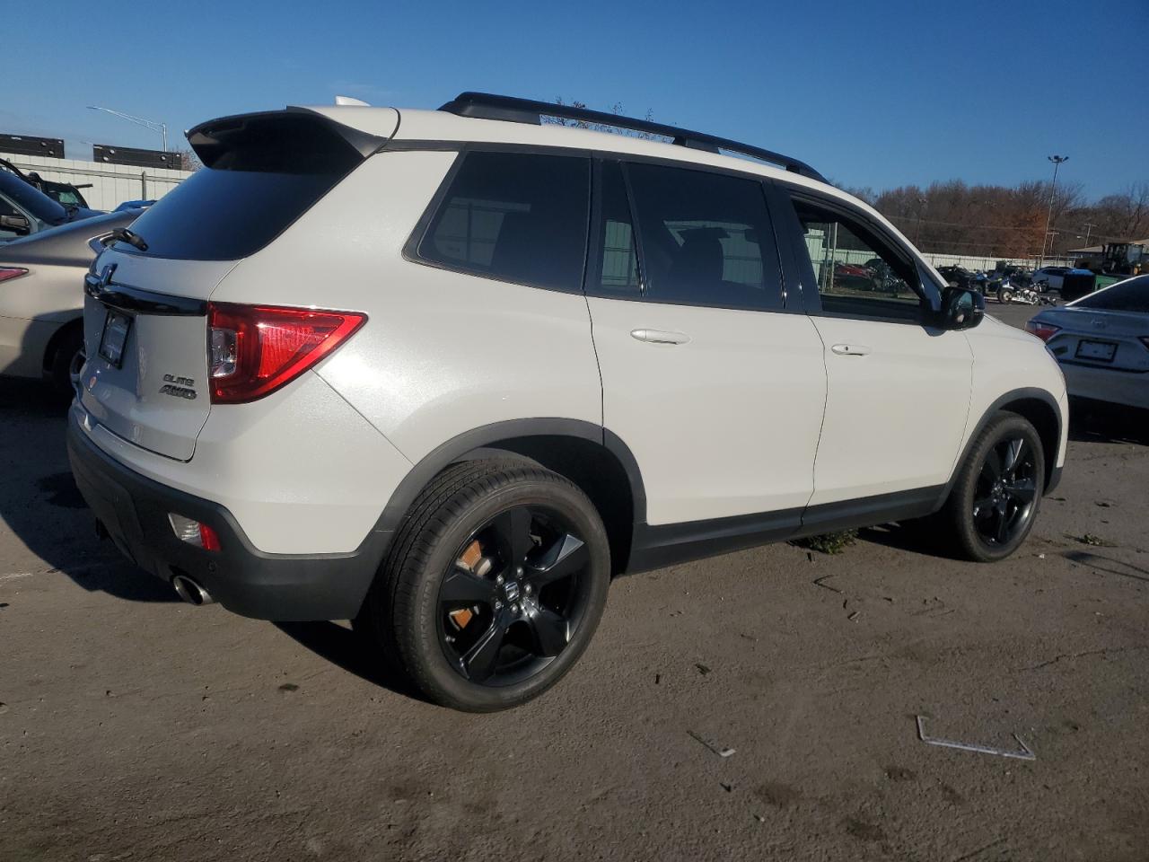 2019 Honda Passport - Image 3
