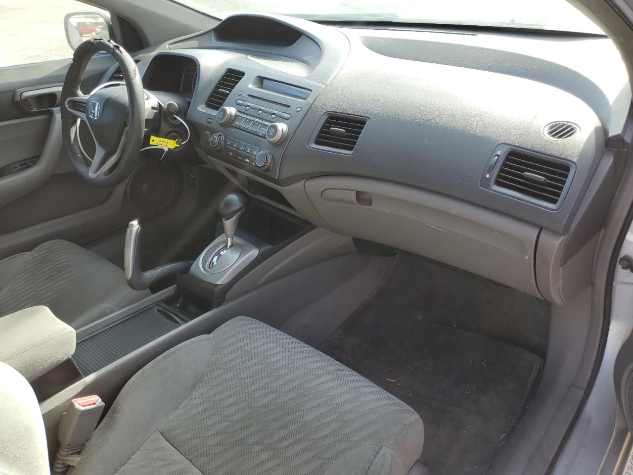 2010 Honda Civic Lx VIN: 2HGFG1B65AH530444 Lot: 85651984