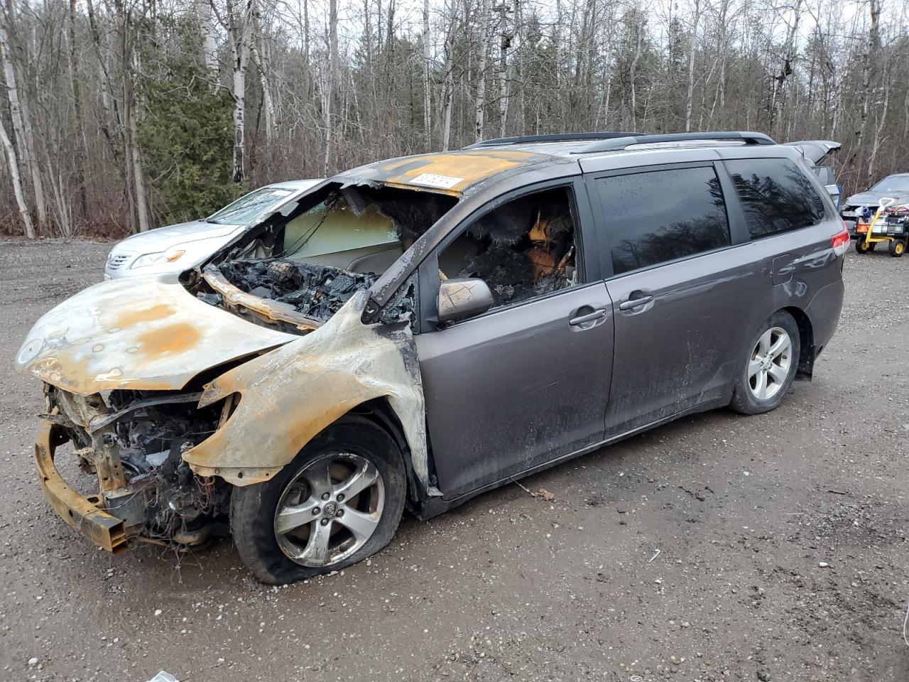 2012 Toyota Sienna - Image 1