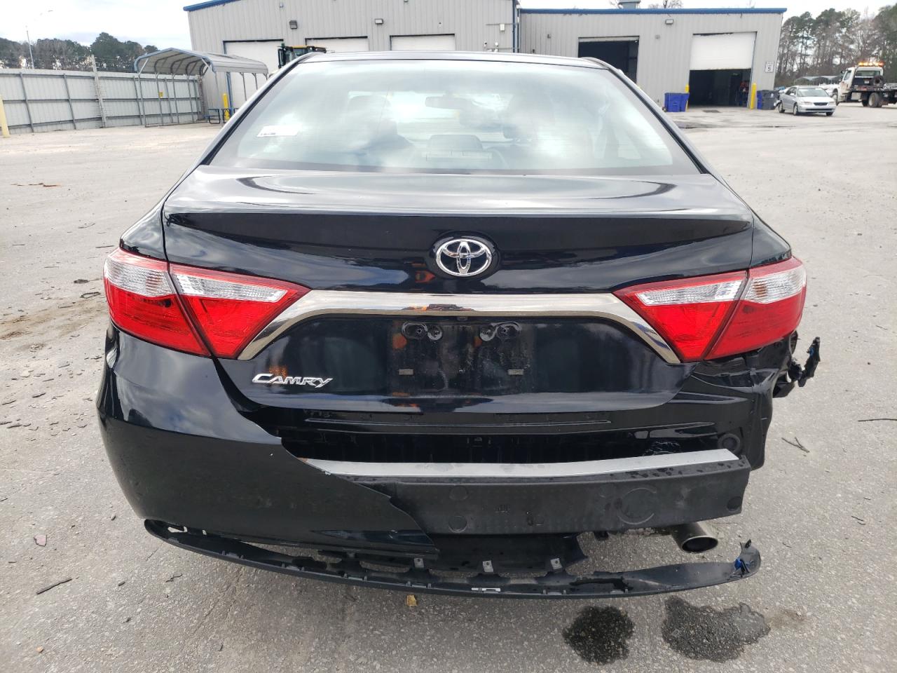 2016 Toyota Camry - Image 6