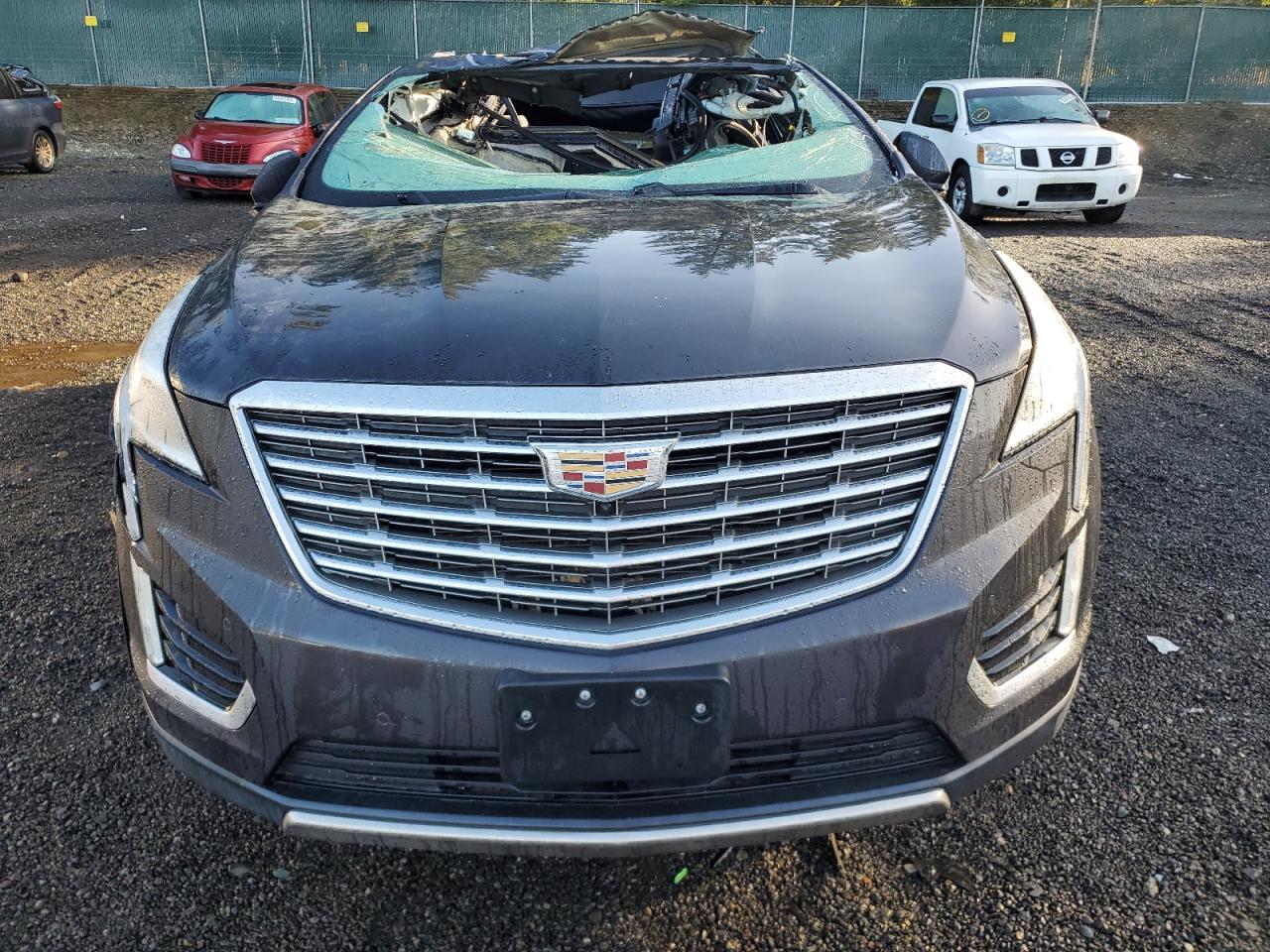 VIN 1GYKNFRS5HZ234704 2017 CADILLAC XT5 no.5