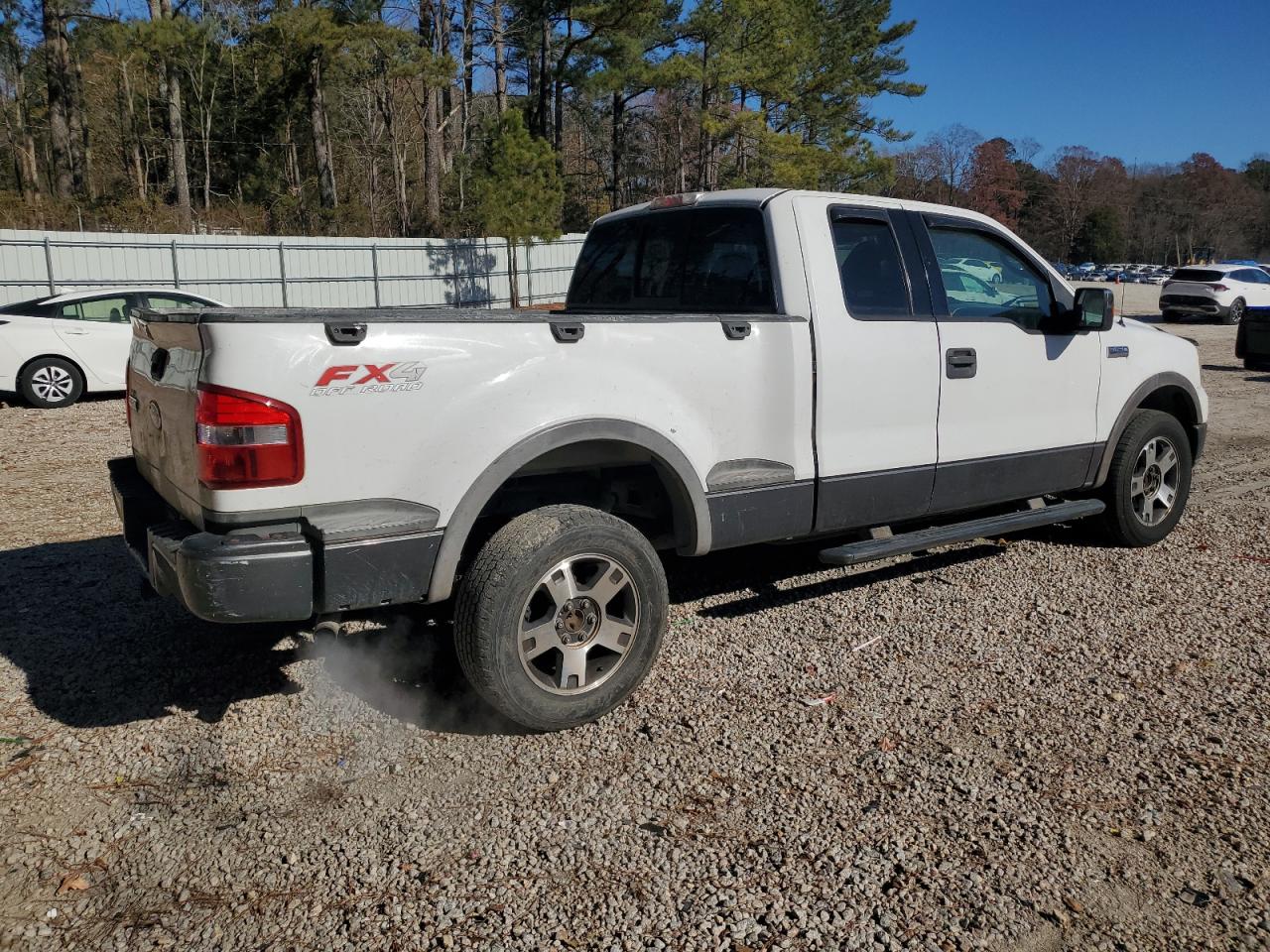 2004 Ford F-150 - Image 3
