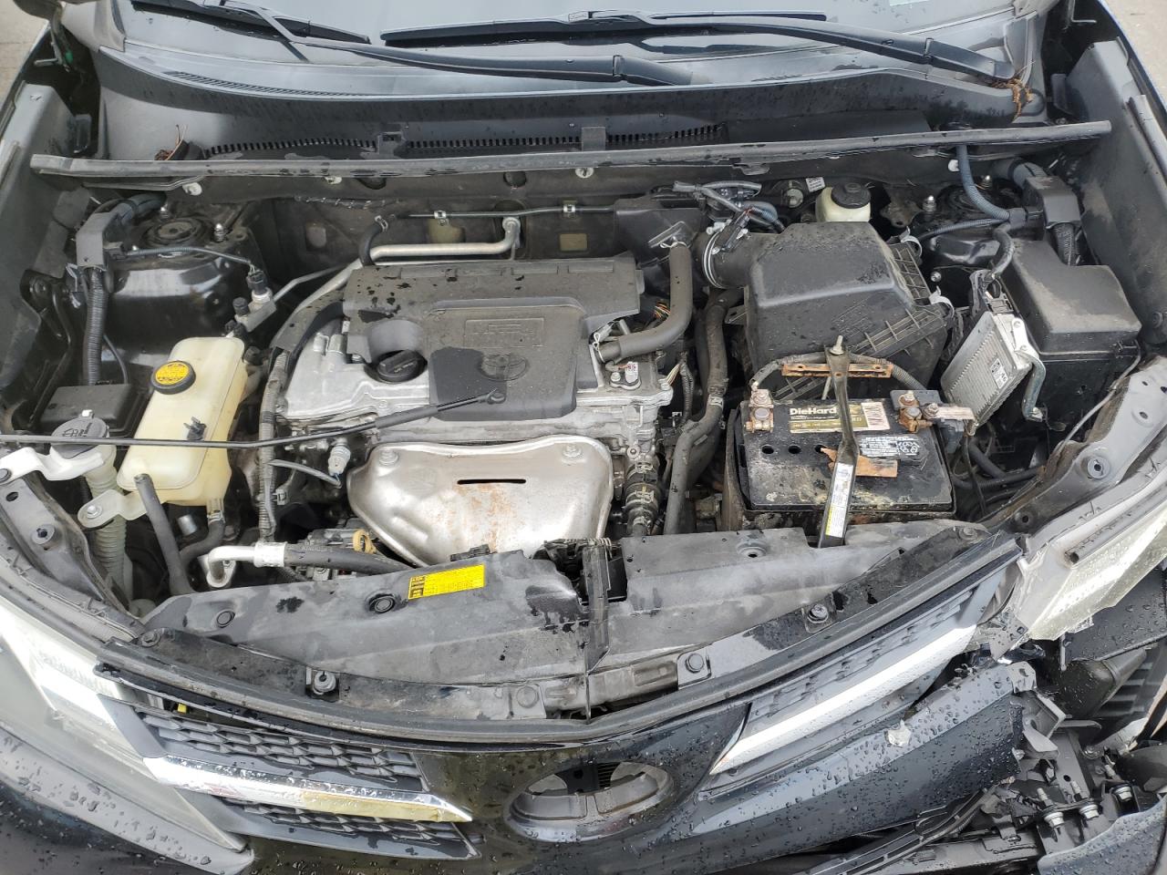 2015 Toyota RAV 4 - Image 12