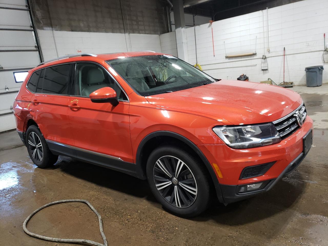 VIN 3VV2B7AX1KM057087 2019 VOLKSWAGEN TIGUAN no.4