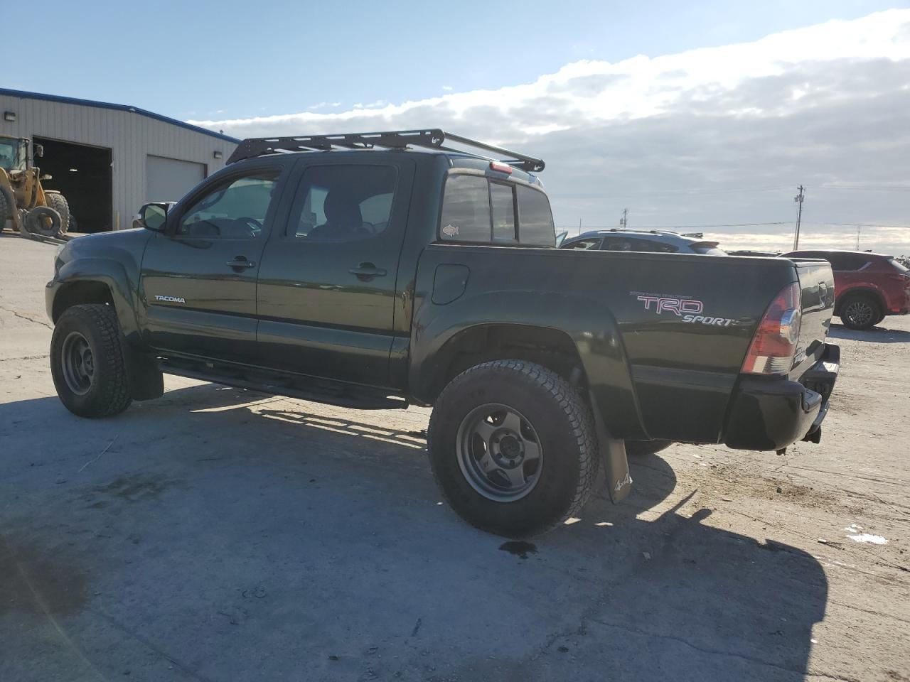 2013 Toyota Tacoma - Image 2