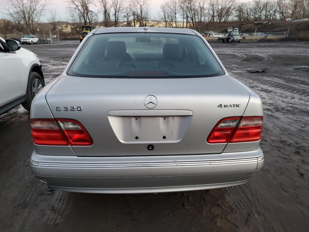 2002 Mercedes-Benz E-klasse - Image 6