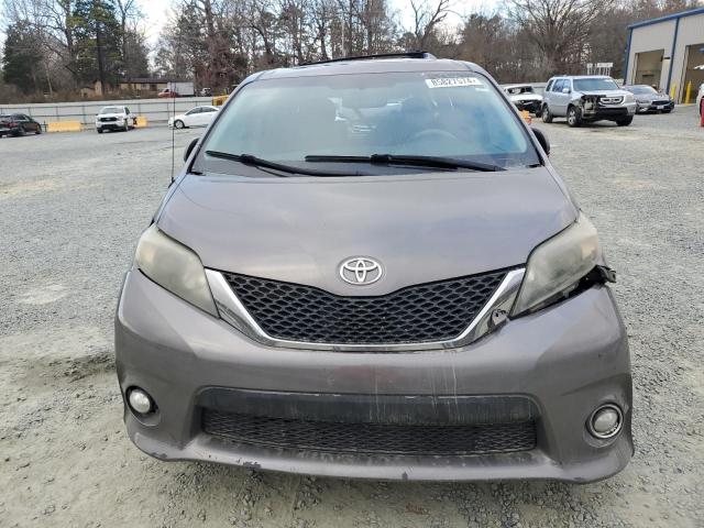  TOYOTA SIENNA 2013 Szary