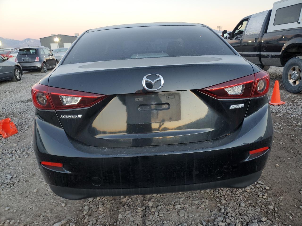 2014 Mazda 3 Sport VIN: JM1BM1U75E1198523 Lot: 83997034