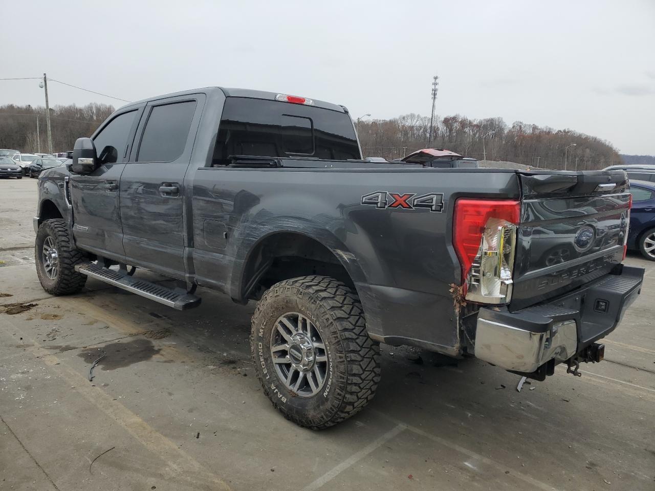 2019 Ford F250 - Image 2