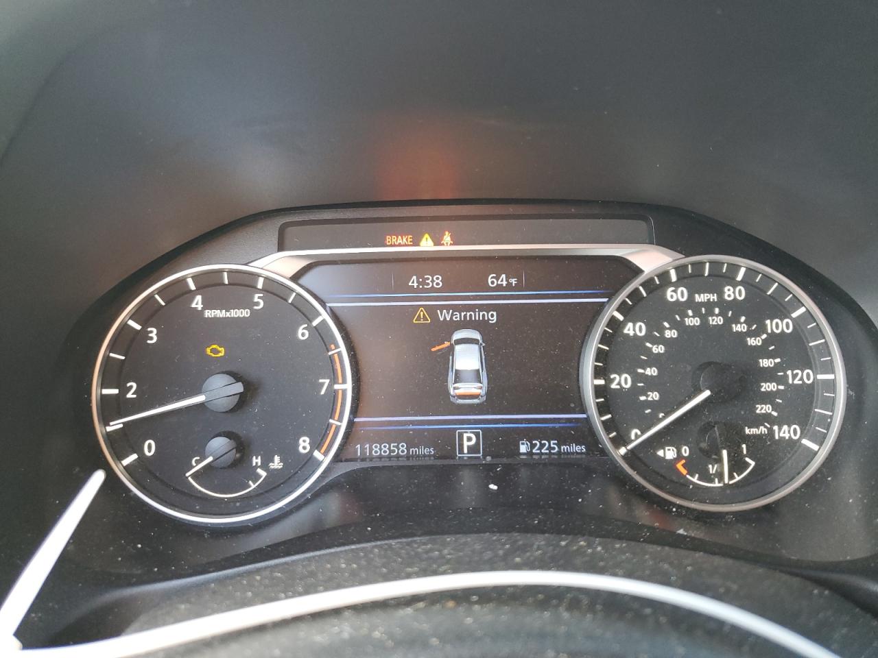 2020 Nissan Altima - Image 9