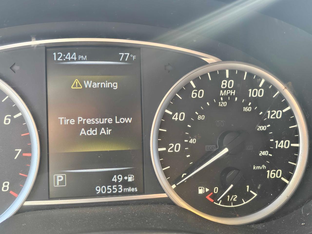 2016 Nissan Sentra - Image 8