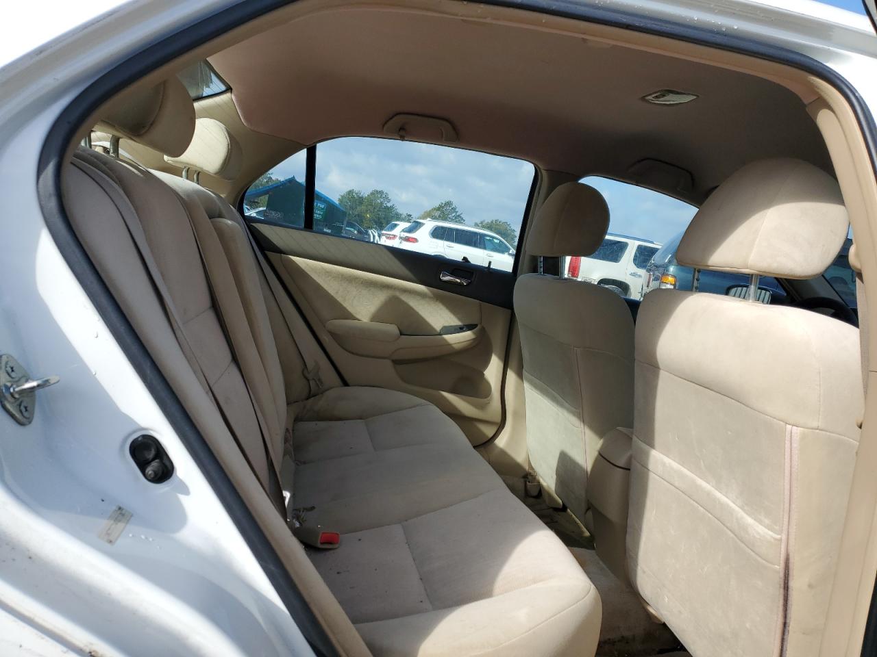 2004 Honda Accord Lx VIN: 1HGCM56394A014948 Lot: 84405424