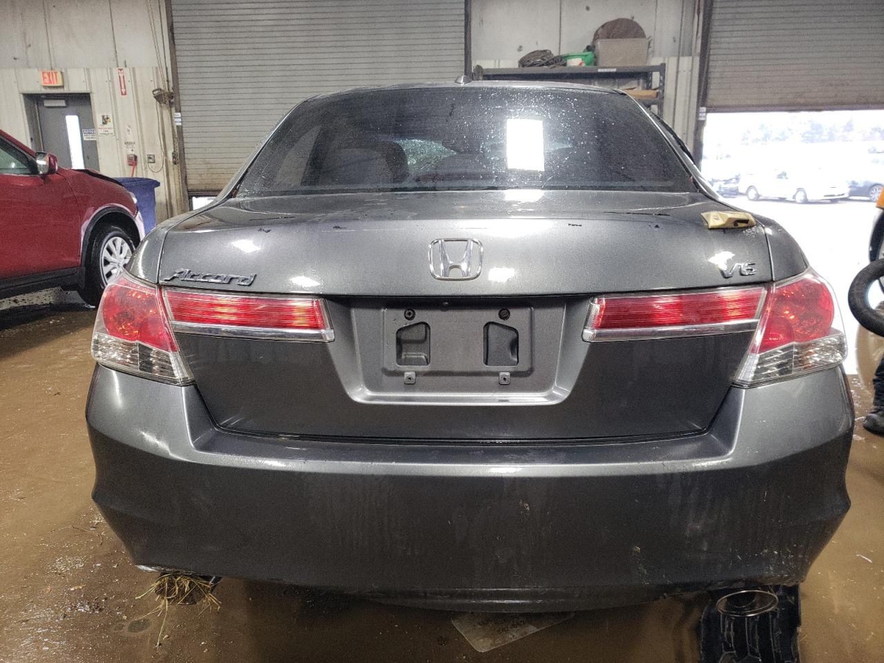 2011 Honda Accord - Image 6