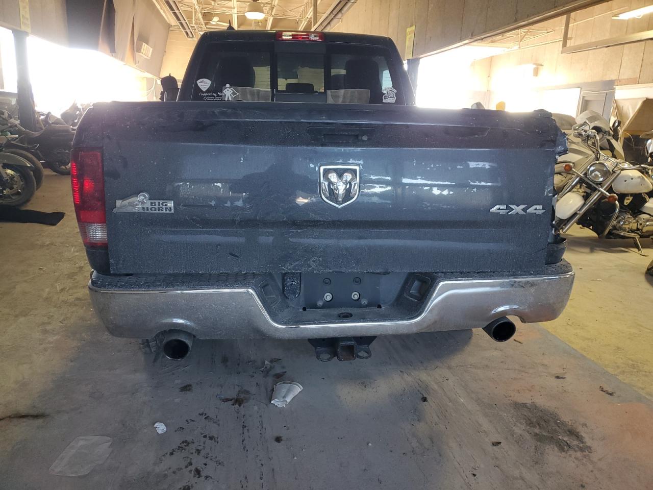 2015 RAM 1500 - Image 6