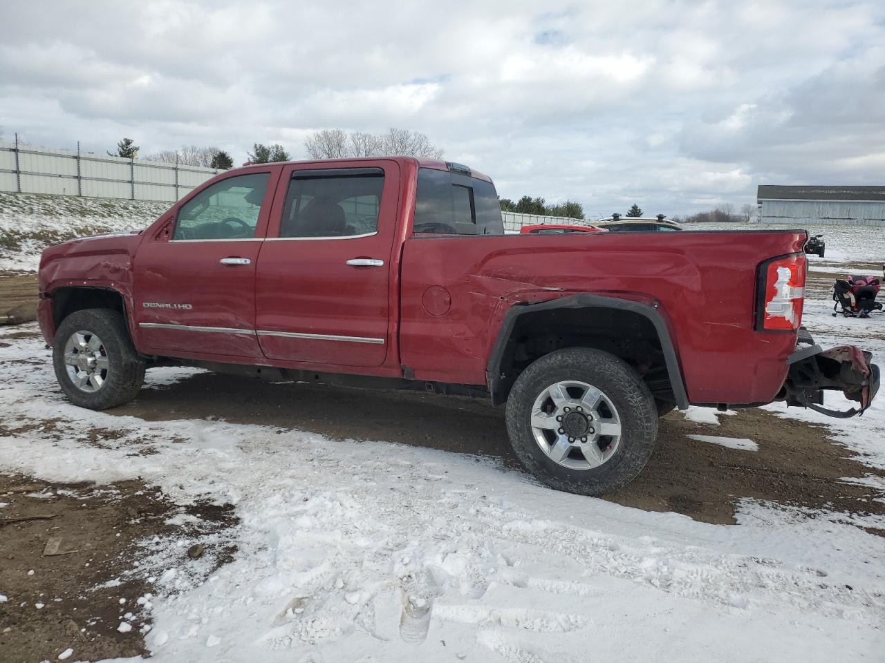 2018 GMC Sierra - Image 2