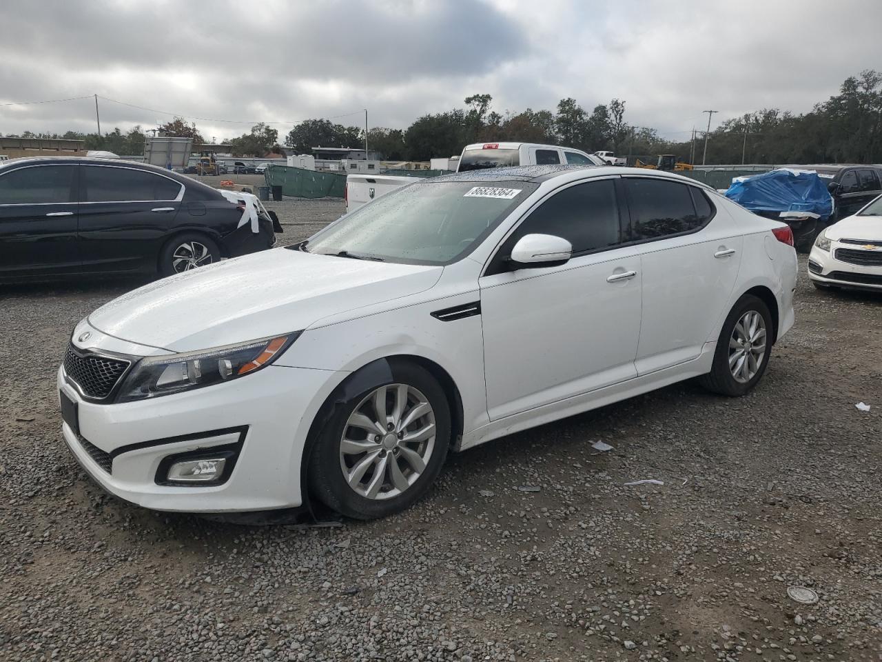 VIN 5XXGN4A7XFG515193 2015 KIA OPTIMA no.1