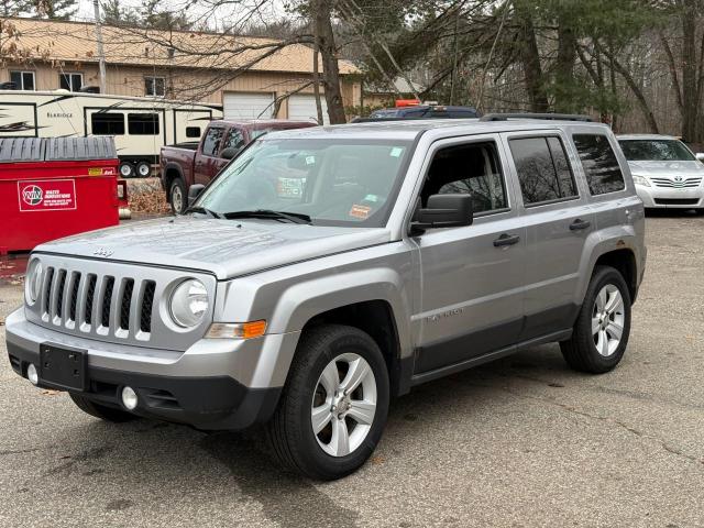 Паркетники JEEP PATRIOT 2016 Сірий