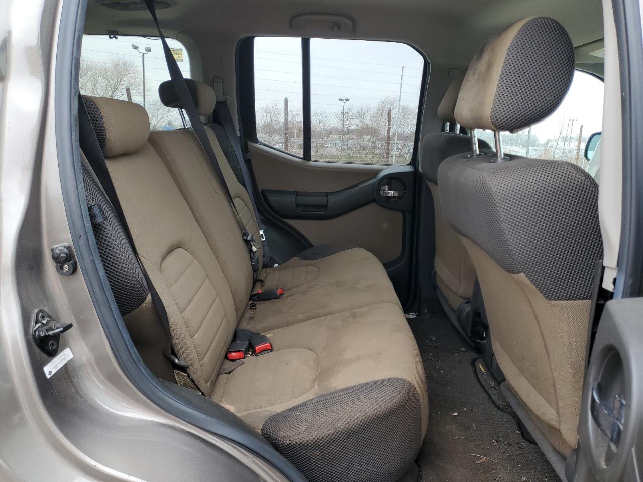 2005 Nissan XTerra - Image 11