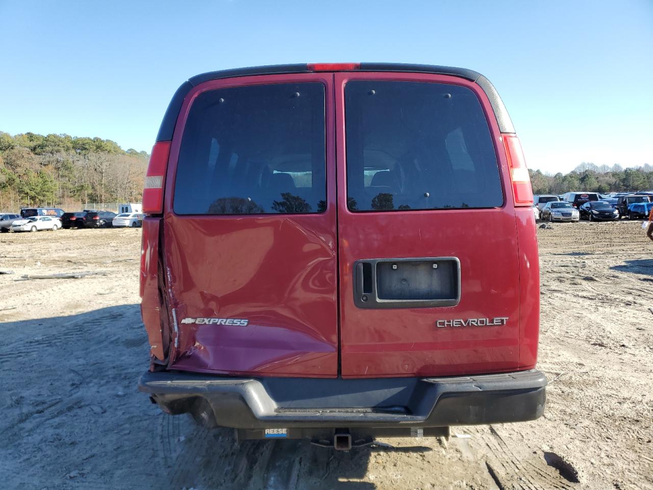 2006 Chevrolet Express - Image 6