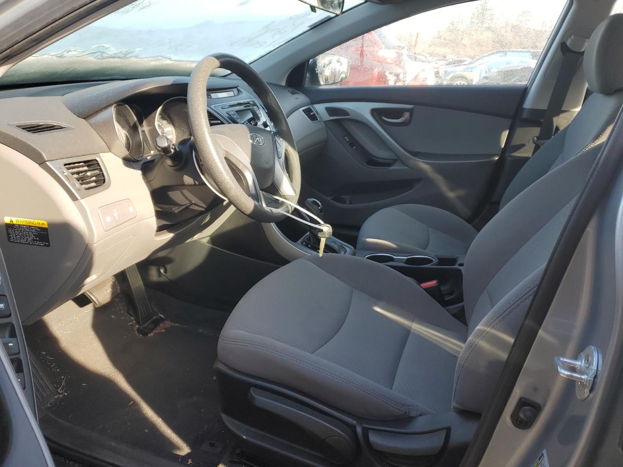 2016 Hyundai Elantra - Image 7