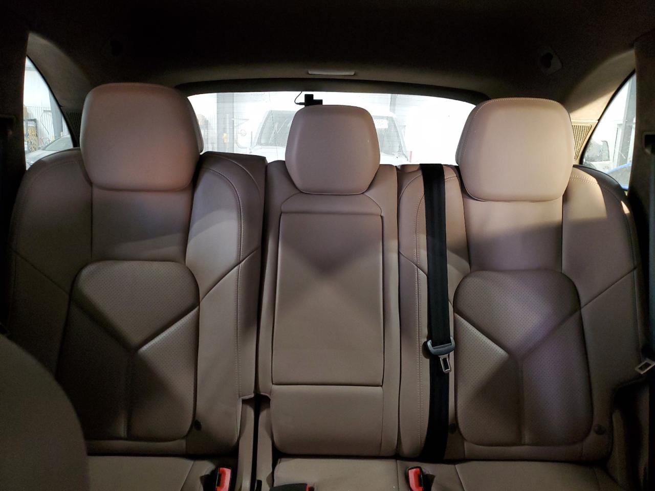 2013 Porsche Cayenne Gts VIN: WP1AD2A24DLA78434 Lot: 85889394