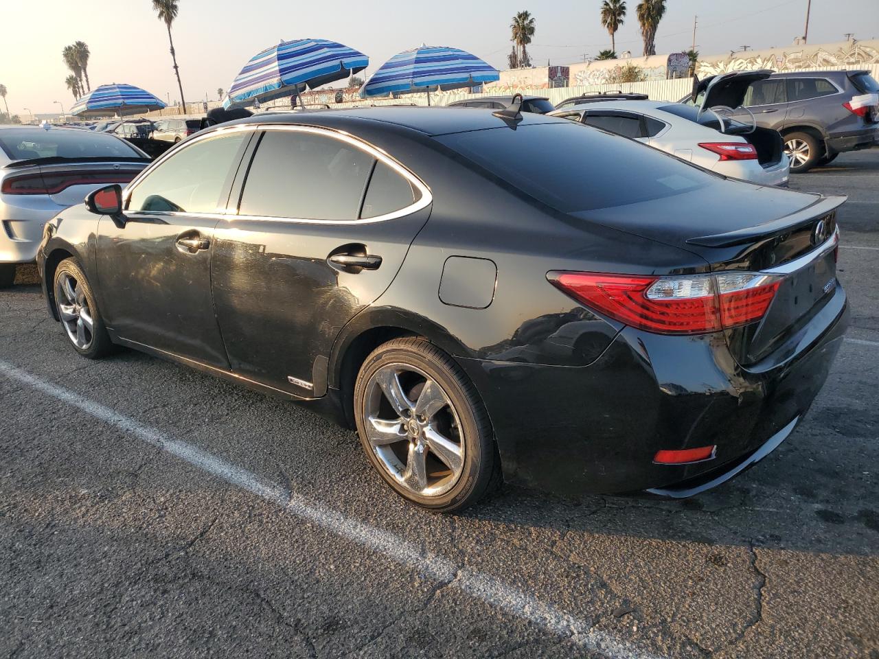 2013 Lexus ES - Image 2