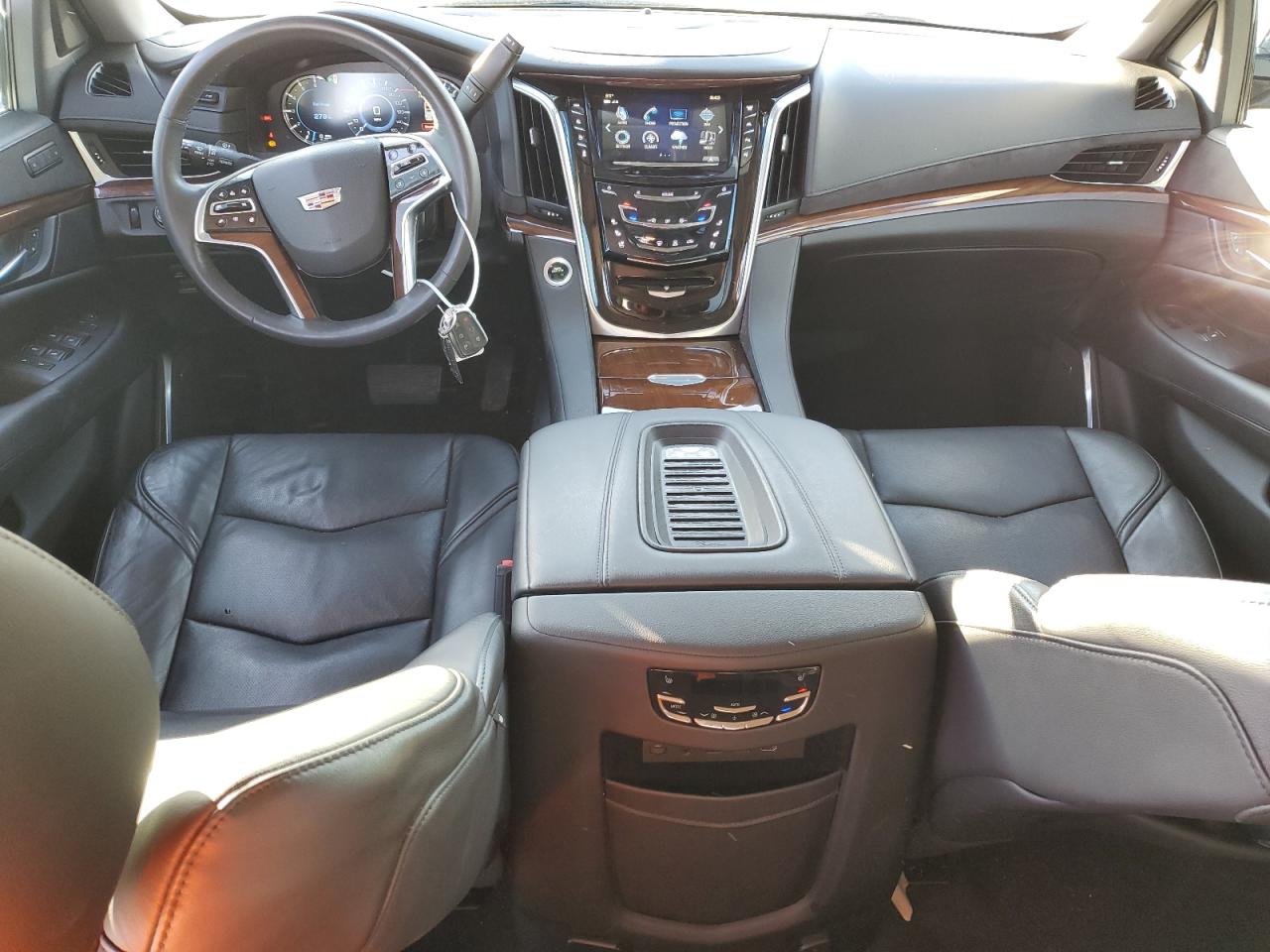 2019 Cadillac Escalade - Image 8