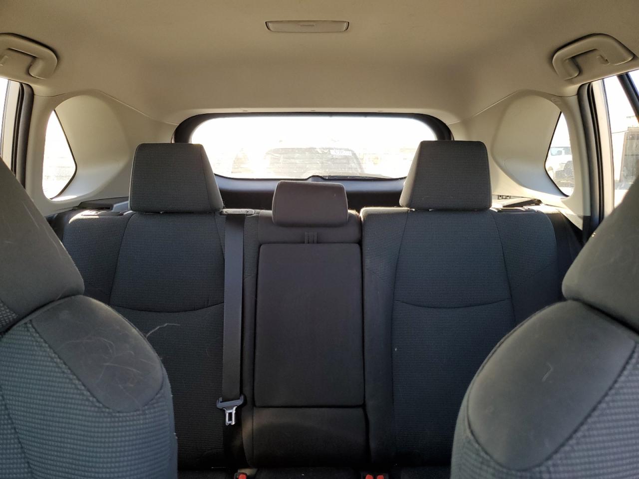 2022 Toyota RAV 4 - Image 10