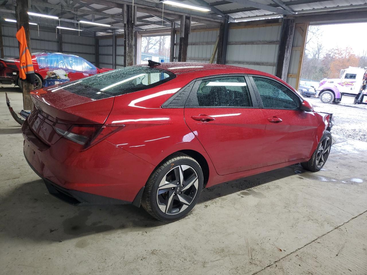 2023 Hyundai Elantra - Image 3
