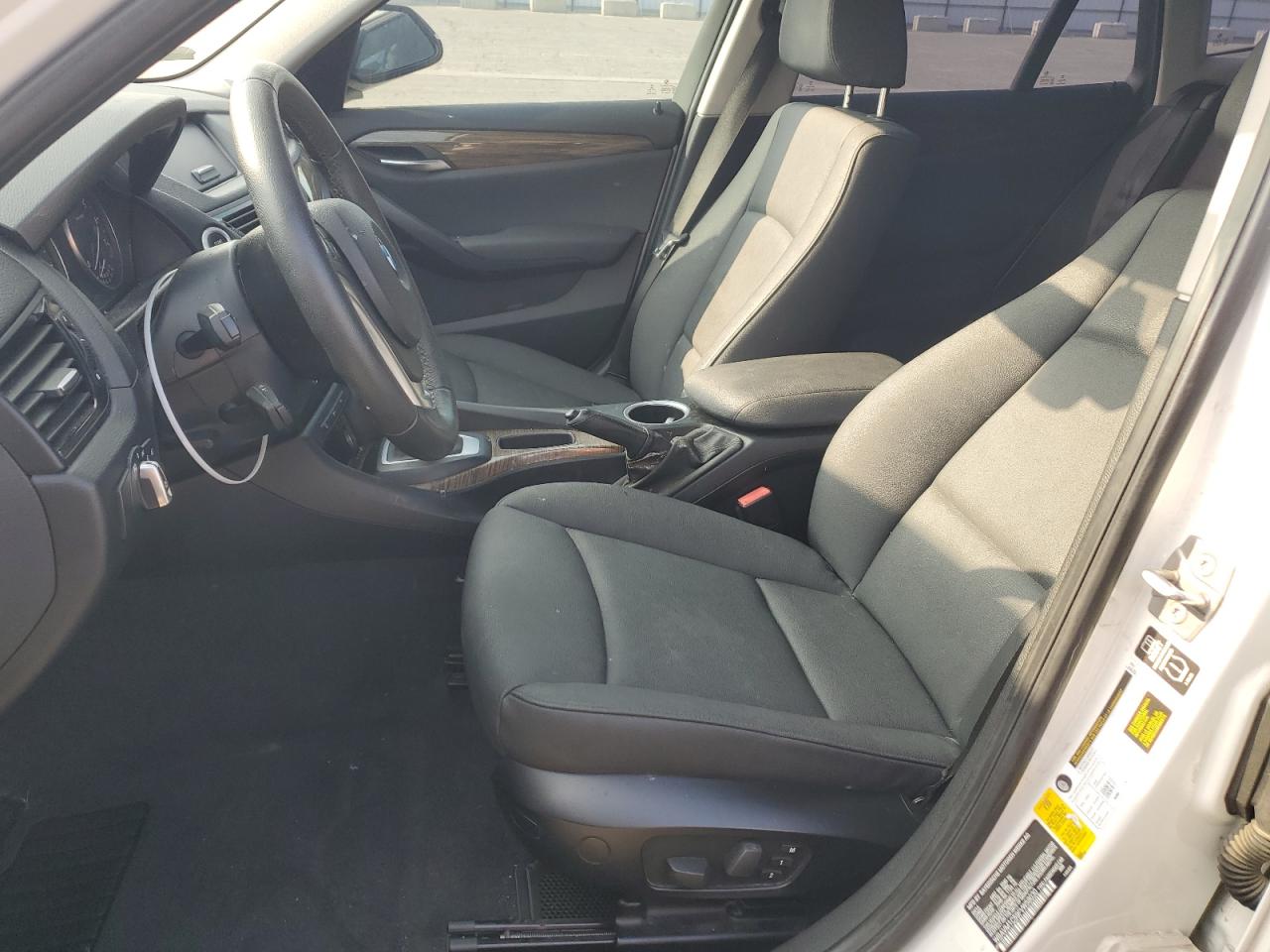 2015 BMW X1 Sdrive28I VIN: WBAVM1C59FVW58030 Lot: 84044774