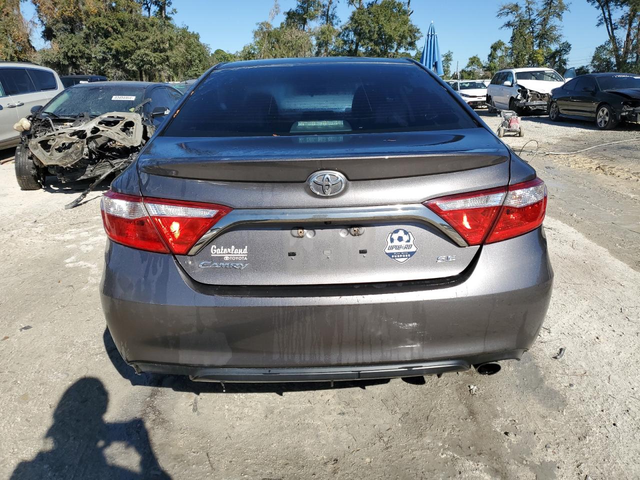 VIN 4T1BF1FK0HU728925 2017 TOYOTA CAMRY no.6