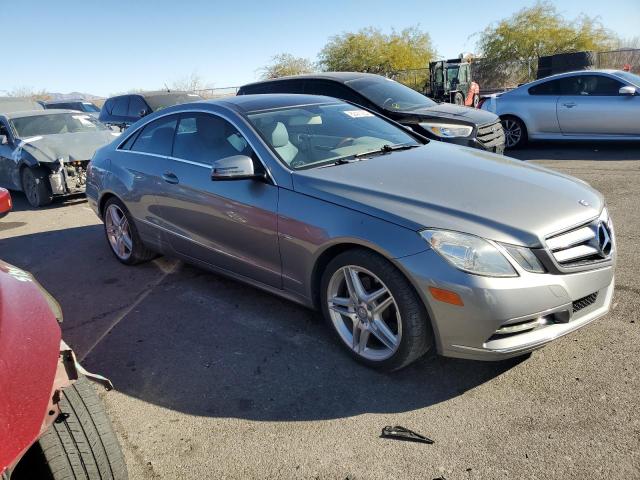  MERCEDES-BENZ E-CLASS 2012 Srebrny