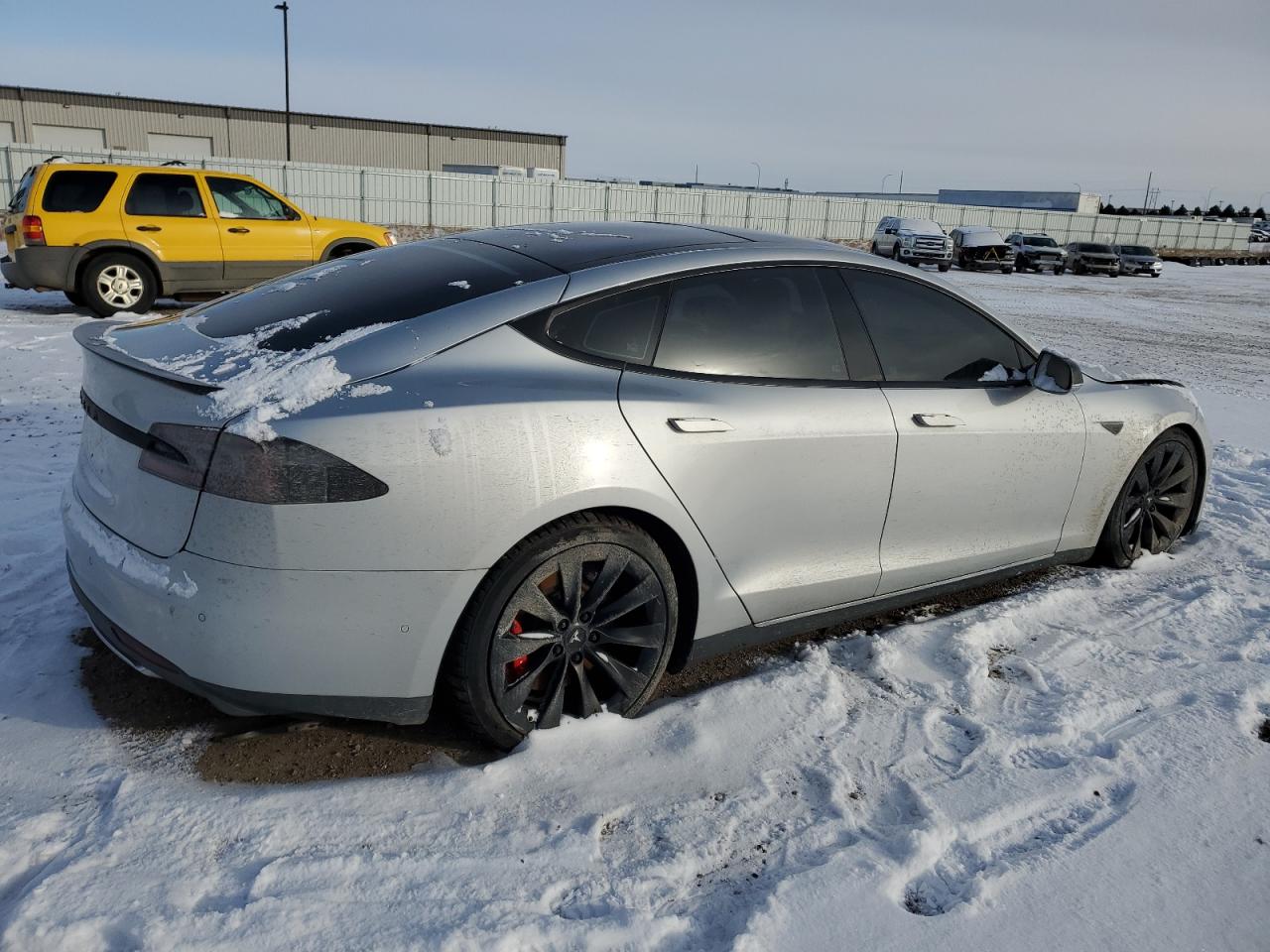 VIN 5YJSA1E4XFF111737 2015 TESLA MODEL S no.3