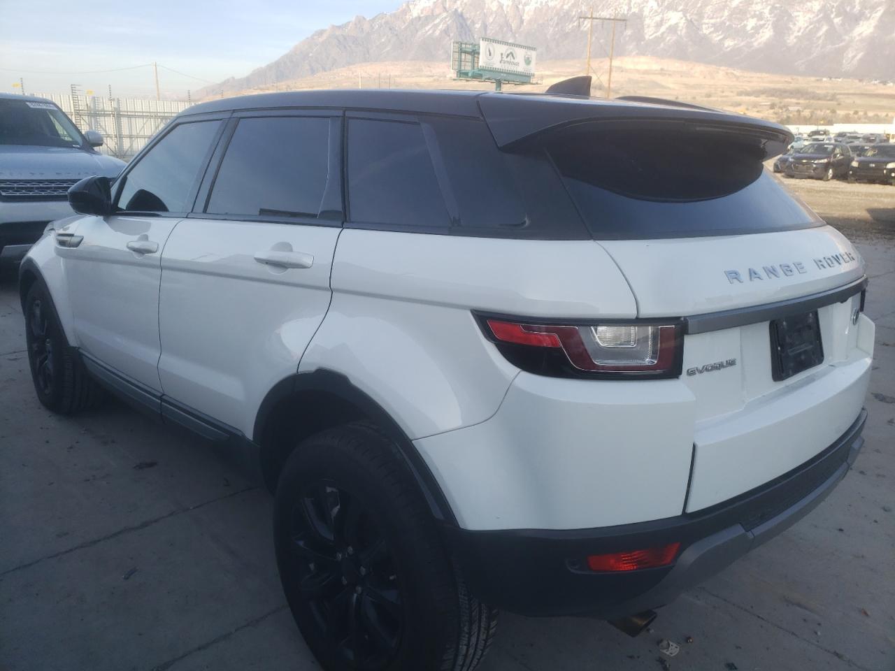 2017 Land Rover Range Rover - Image 2