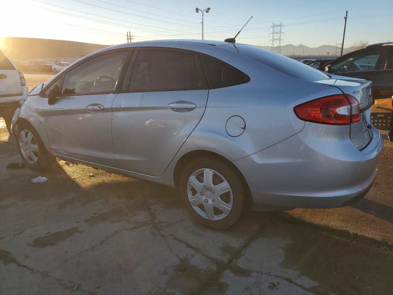 2012 Ford Fiesta - Image 2