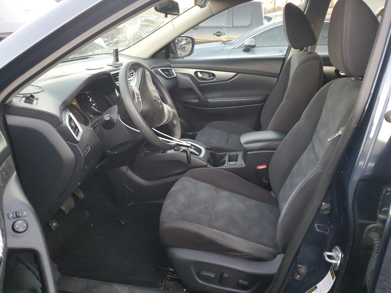 2016 Nissan Rogue - Image 7