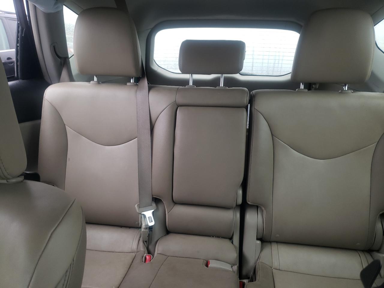 2014 Toyota Prius - Image 10