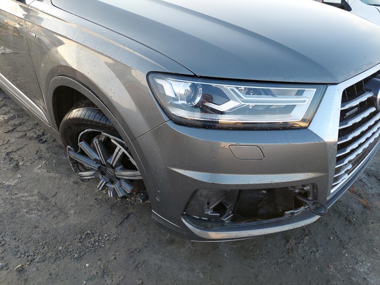 WA1AGDF73HD023752 - 2017 Audi Q7 - #86456424