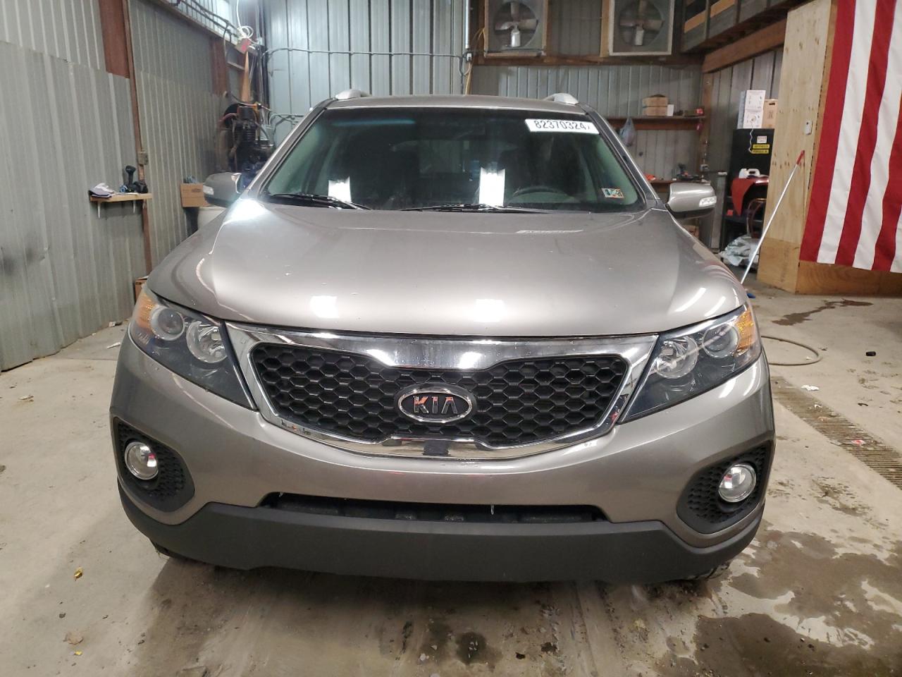 VIN 5XYKTCA63DG416712 2013 KIA SORENTO no.5