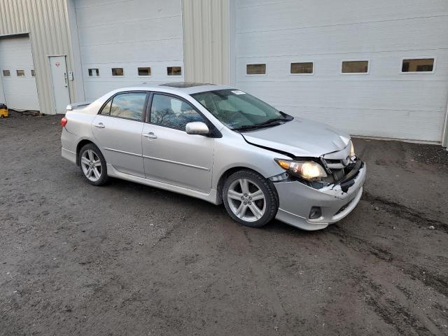 Sedans TOYOTA COROLLA 2013 Silver