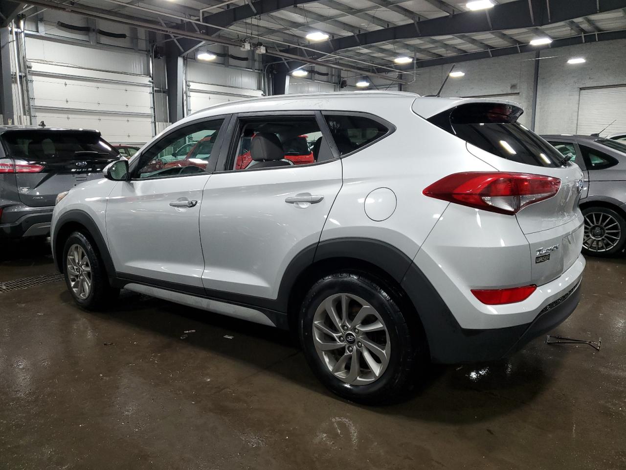 VIN KM8J3CA42HU434726 2017 HYUNDAI TUCSON no.2