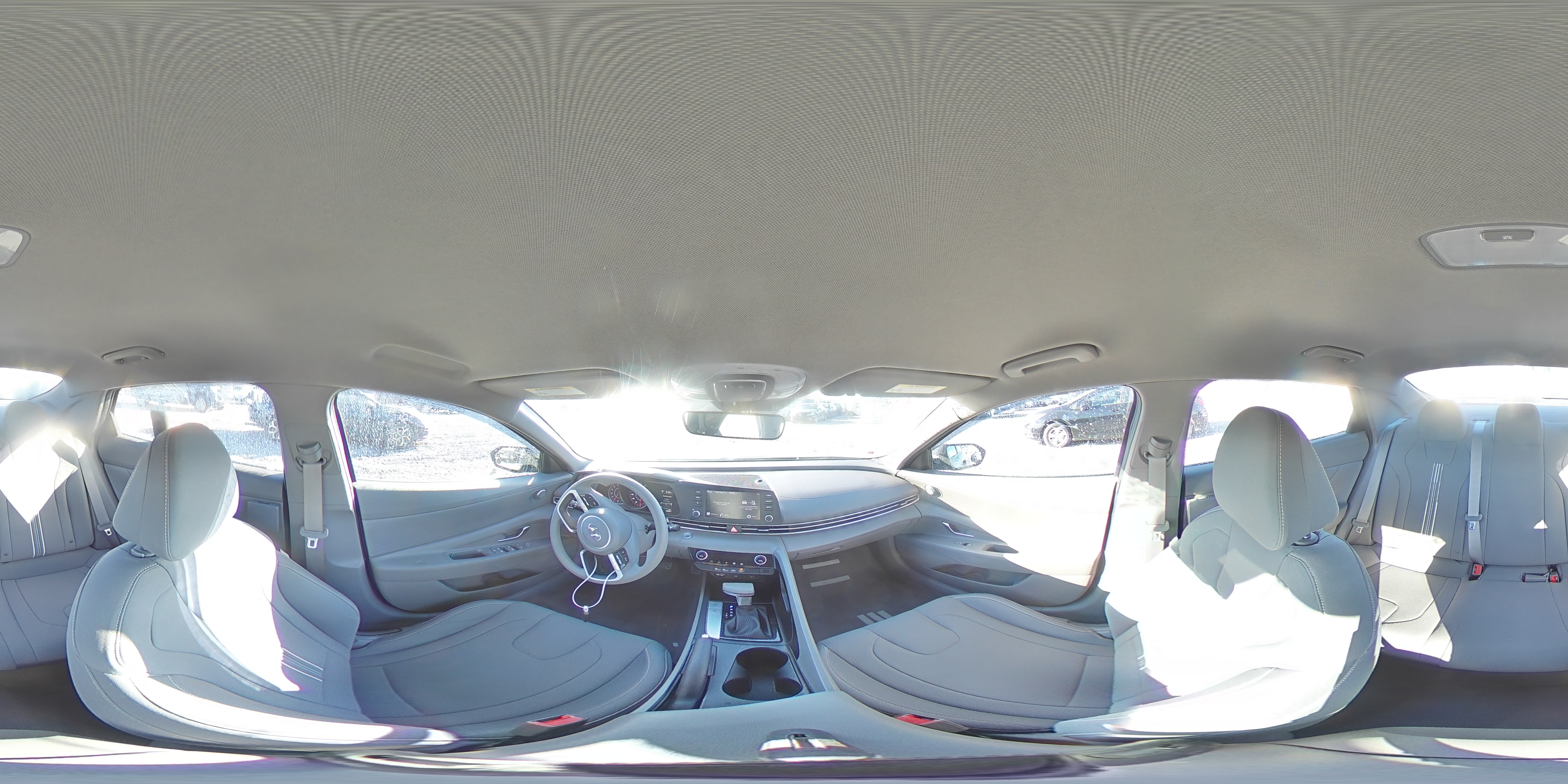 2022 Hyundai Elantra - Image 14
