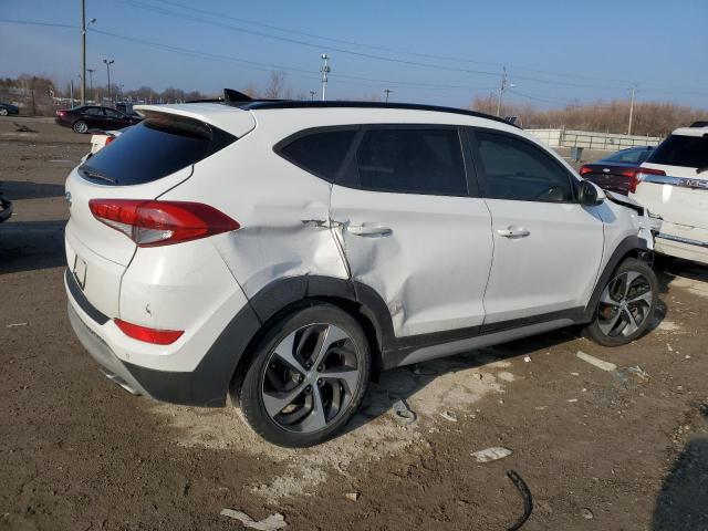  HYUNDAI TUCSON 2018 Белы