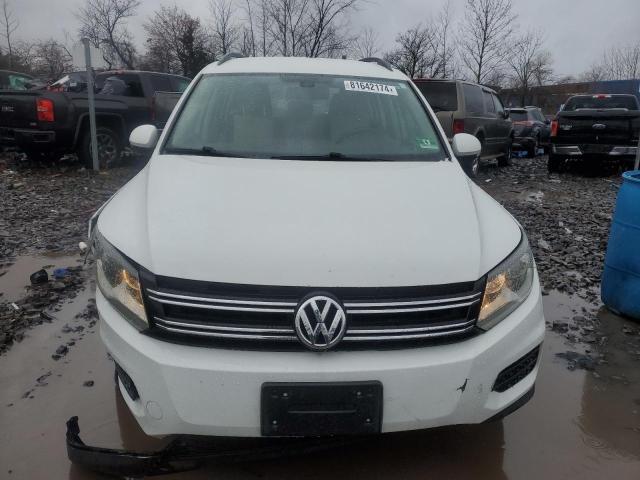 Parquets VOLKSWAGEN TIGUAN 2016 Biały