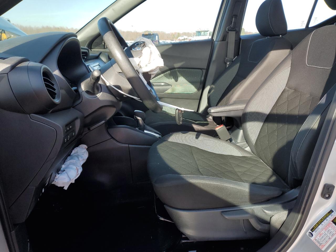 2020 Nissan Kicks - Image 7